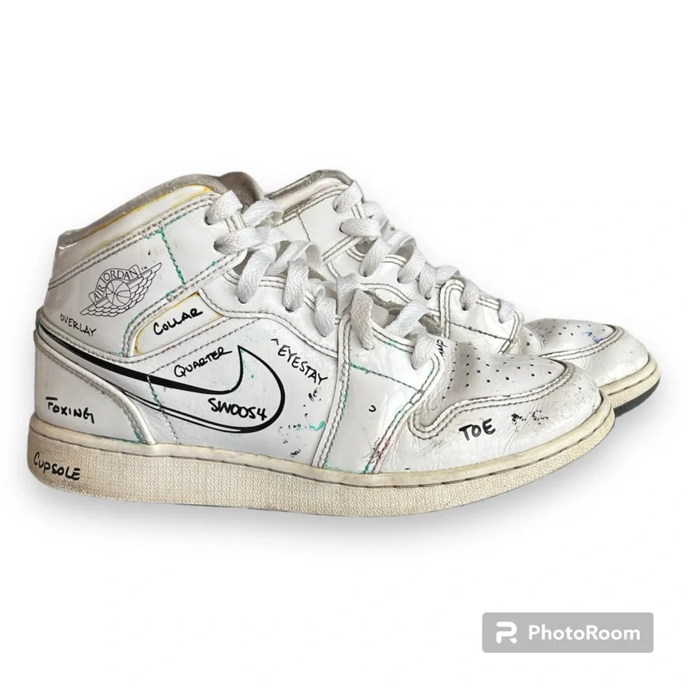 Nike Jordan 1 Mid Schematic (GS) Kids DQ1864-100 Size 5.5Y